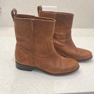 Frye Cara Women's Brown Leather Short Boots in Cognac